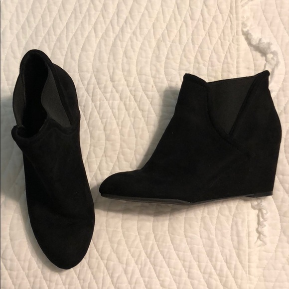 New Directions Black Cindy Boots - Picture 1 of 3